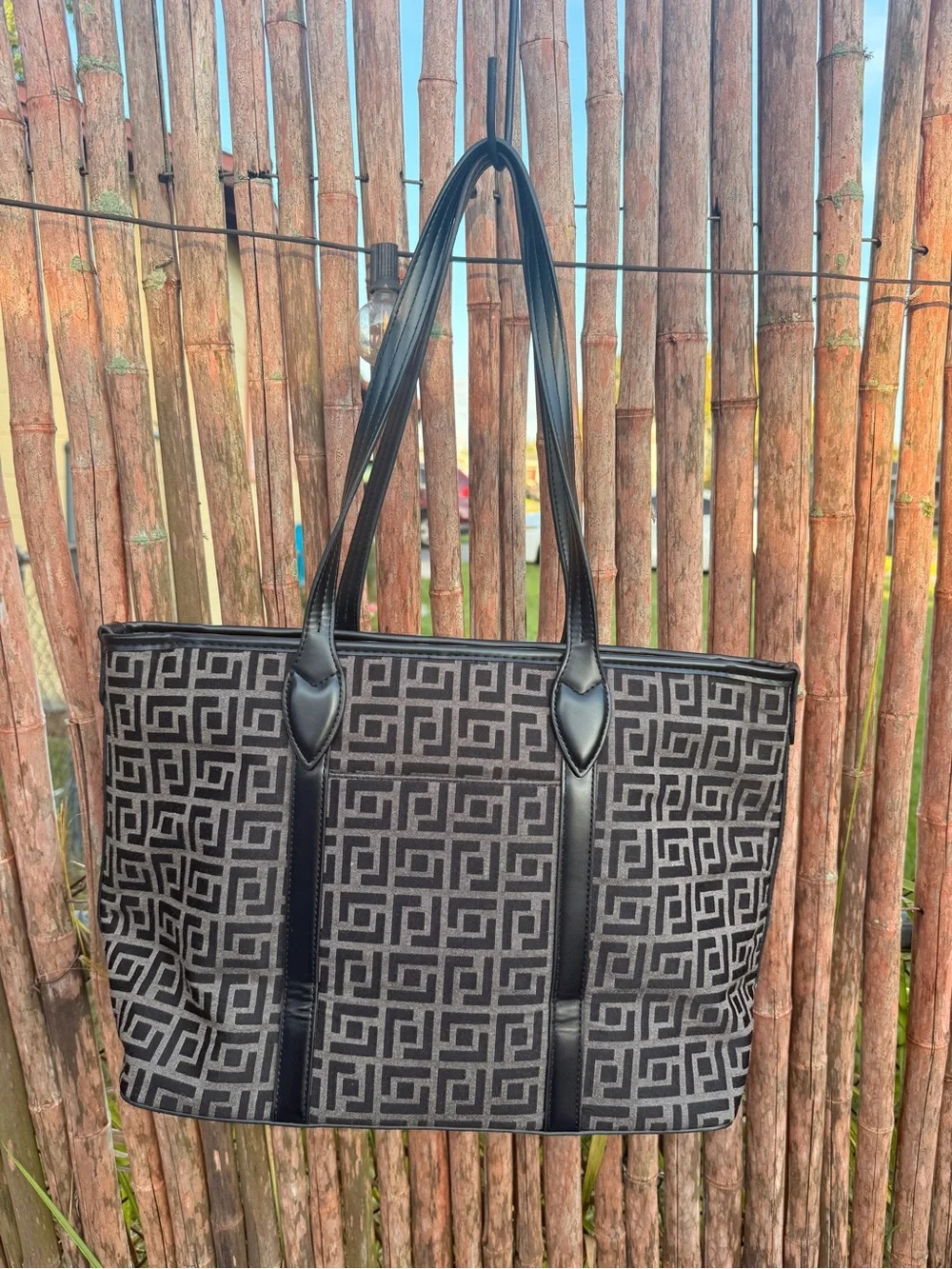 Fiorelli Black and Gray Geometric Messenger Bag